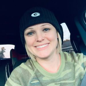 Meet your Posher, Stacy